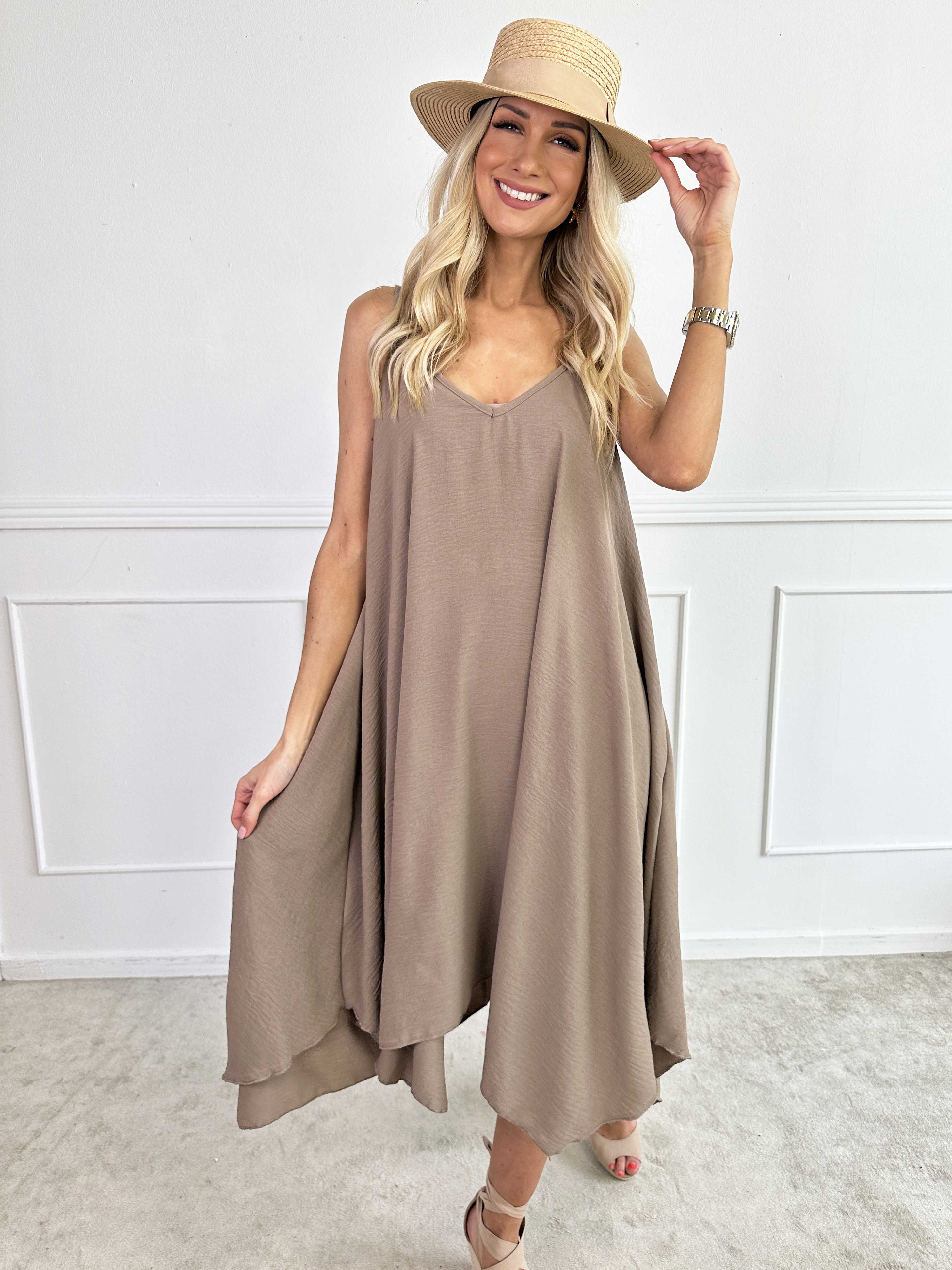 Galadriel - Sød let stropkjole i viskose